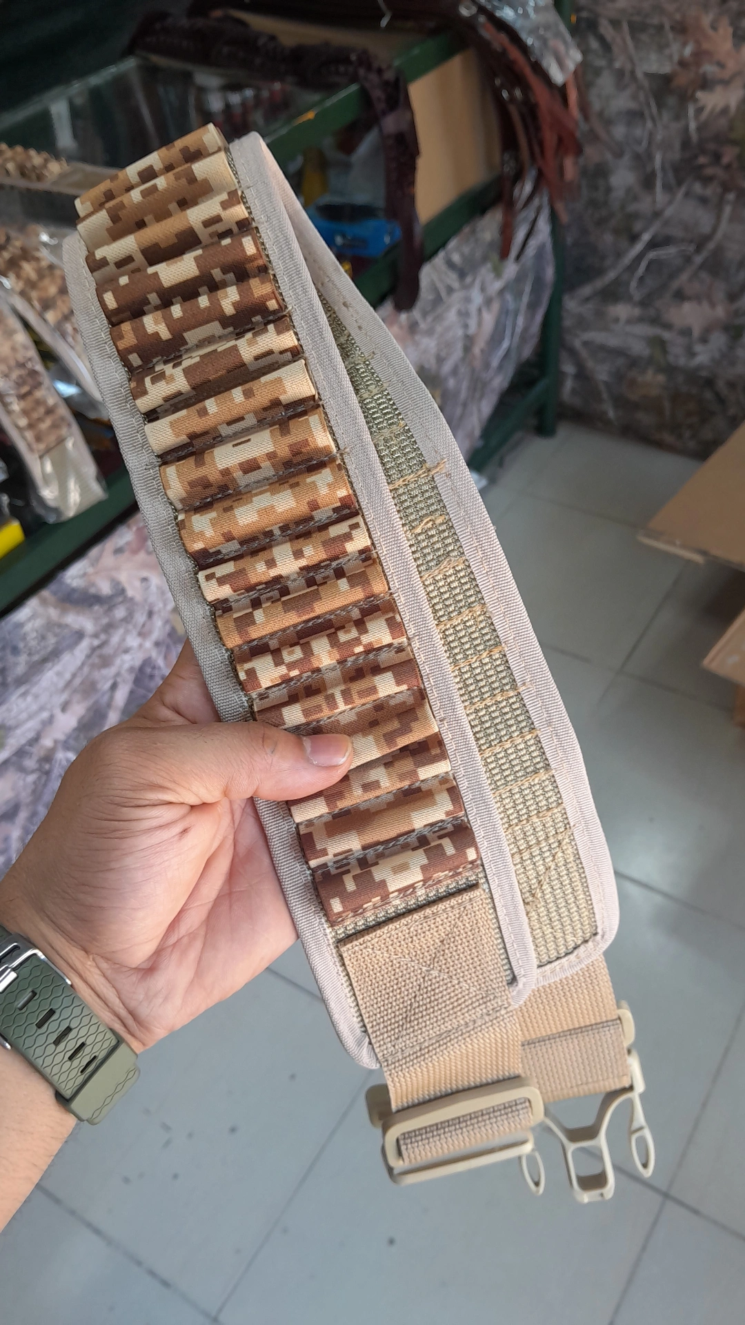 قطار برزنتی گلوله زنی